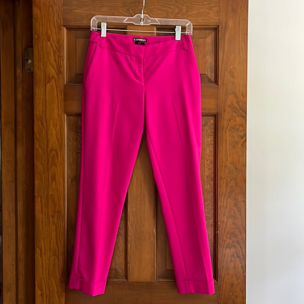 Express Editor cuffed crop pant in pink, 00P
